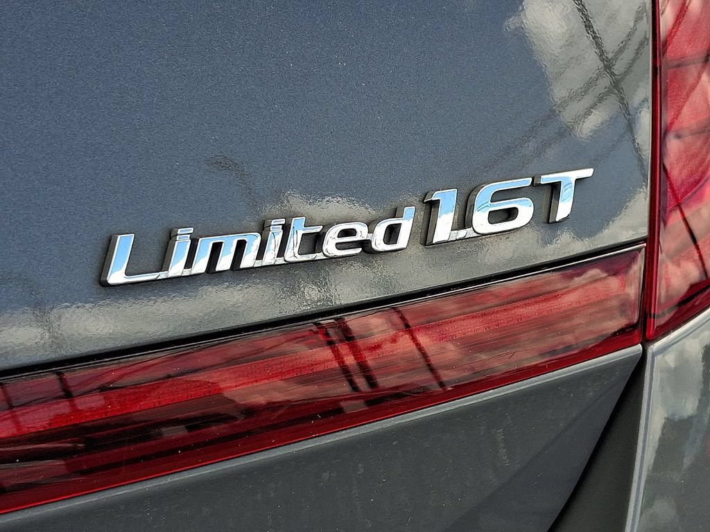 Used 2023 Hyundai Sonata Limited w/ Cargo Package FWD image 37