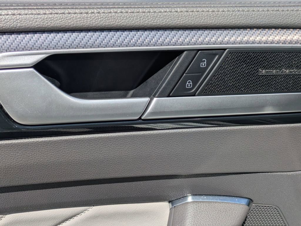 Used 2023 Volkswagen Arteon SEL Premium AWD/4WD image 11