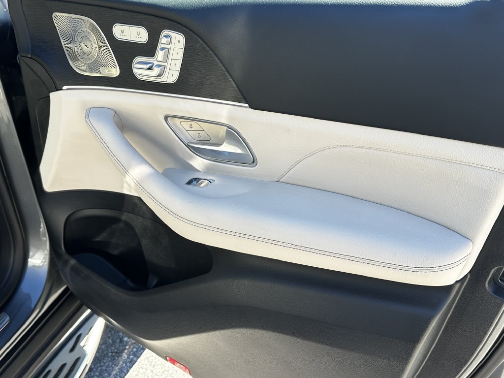 Certified 2025 Mercedes-Benz GLS 450 4MATIC image 16