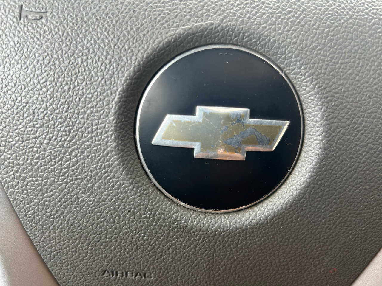 Used 2010 Chevrolet Traverse LT w/ Personal Connectivity Package image 21