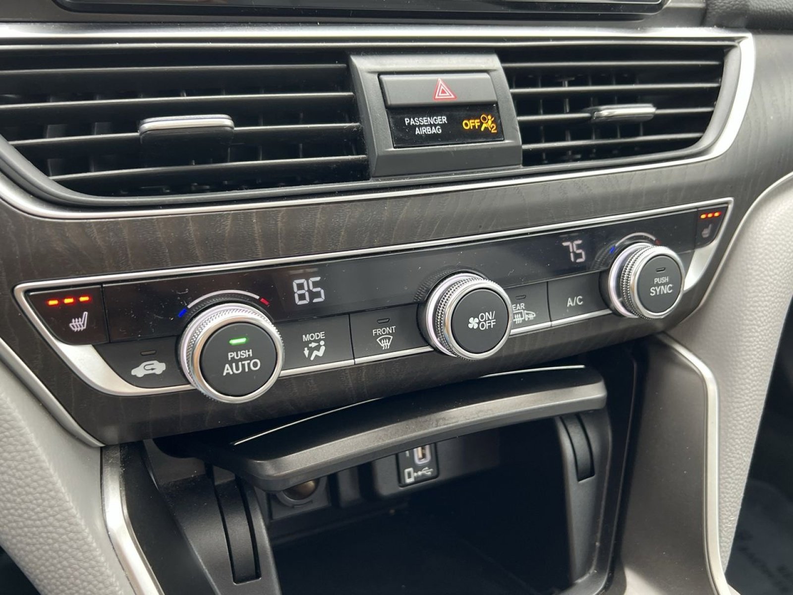 Used 2018 Honda Accord EX-L image 22