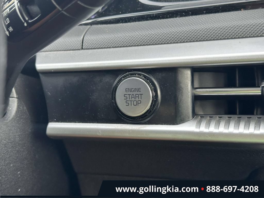 Used 2021 Kia K5 LXS FWD image 30