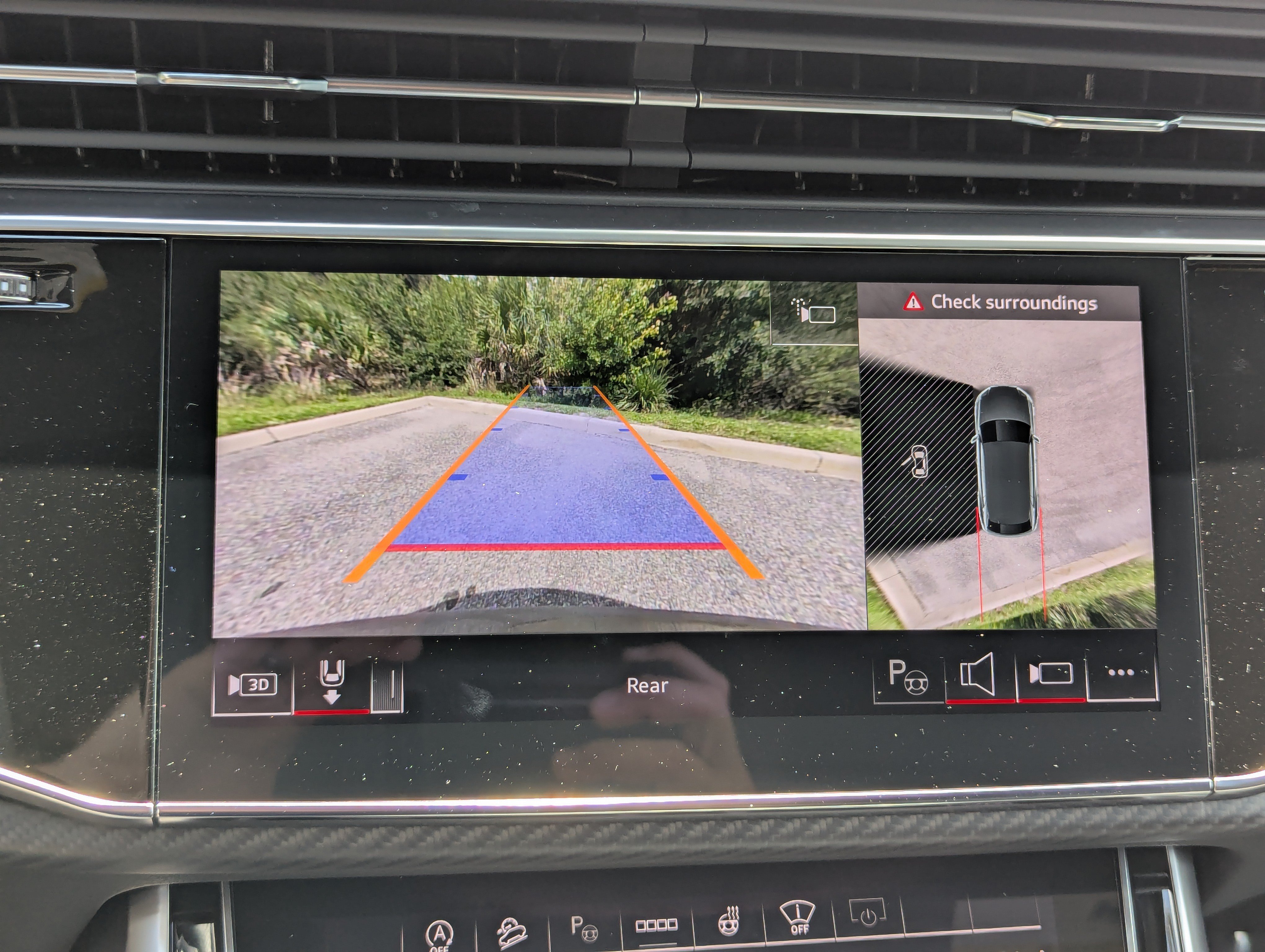 New 2026 Audi SQ8 Prestige AWD/4WD image 19
