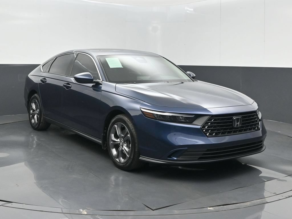 Certified 2024 Honda Accord EX image 3