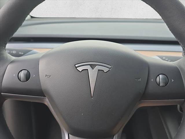 Used 2024 Tesla Model Y Long Range image 10