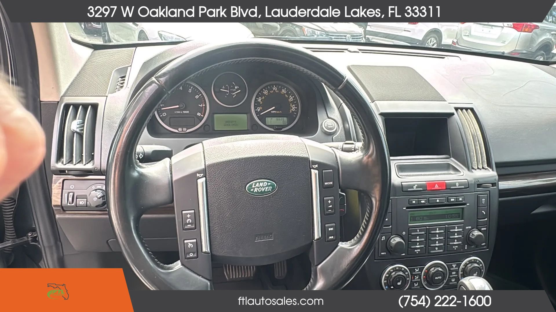 Used 2011 Land Rover LR2 HSE AWD/4WD image 55