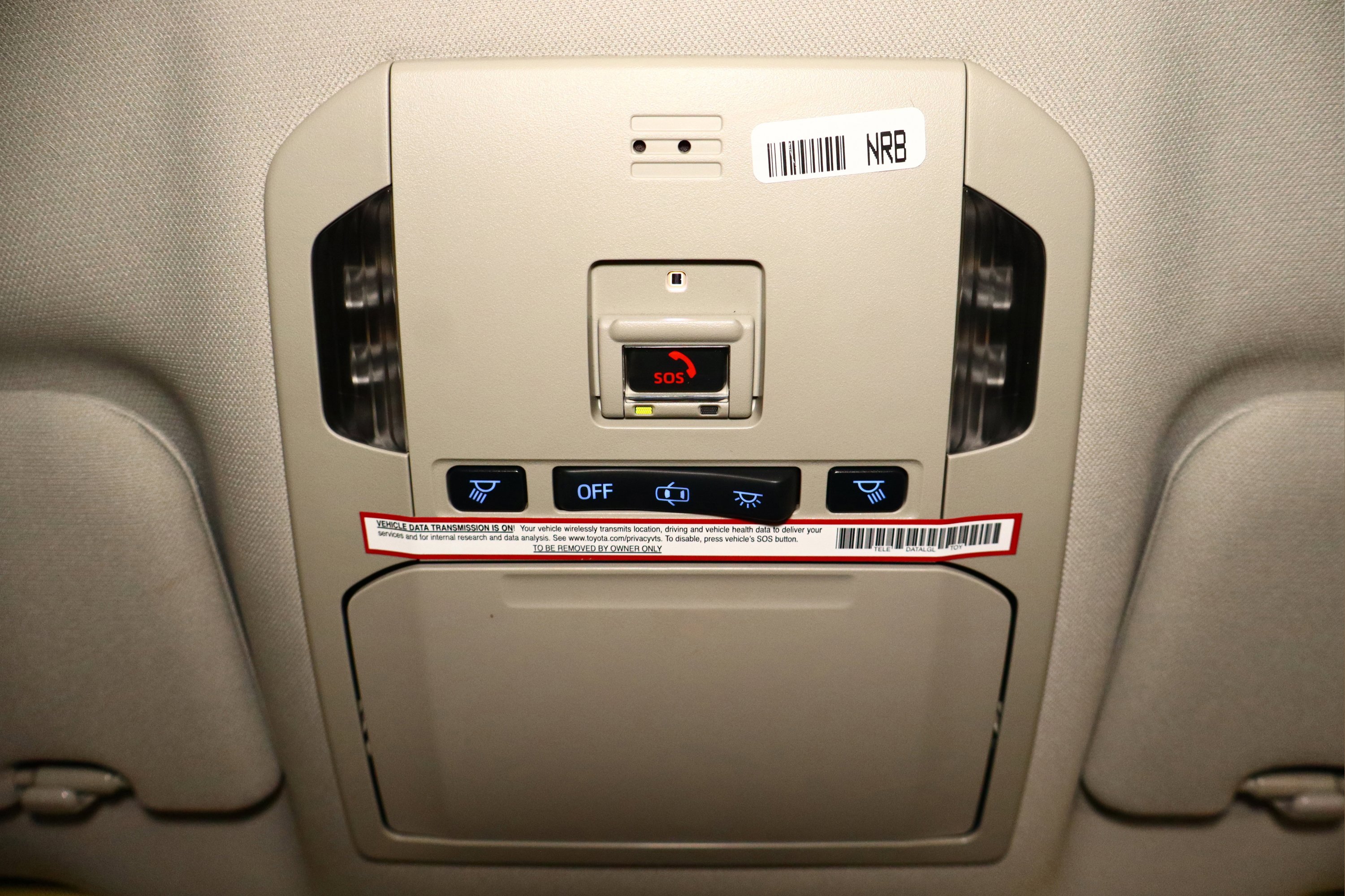 Used 2020 Toyota Highlander LE image 41