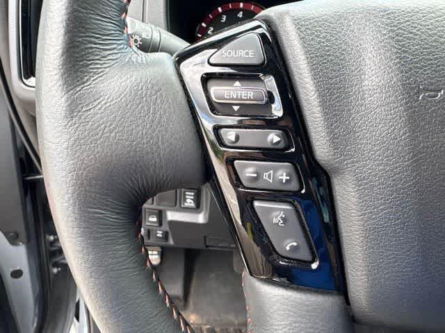 Used 2025 Nissan Frontier PRO-4X w/ Pro Premium Package AWD/4WD image 12