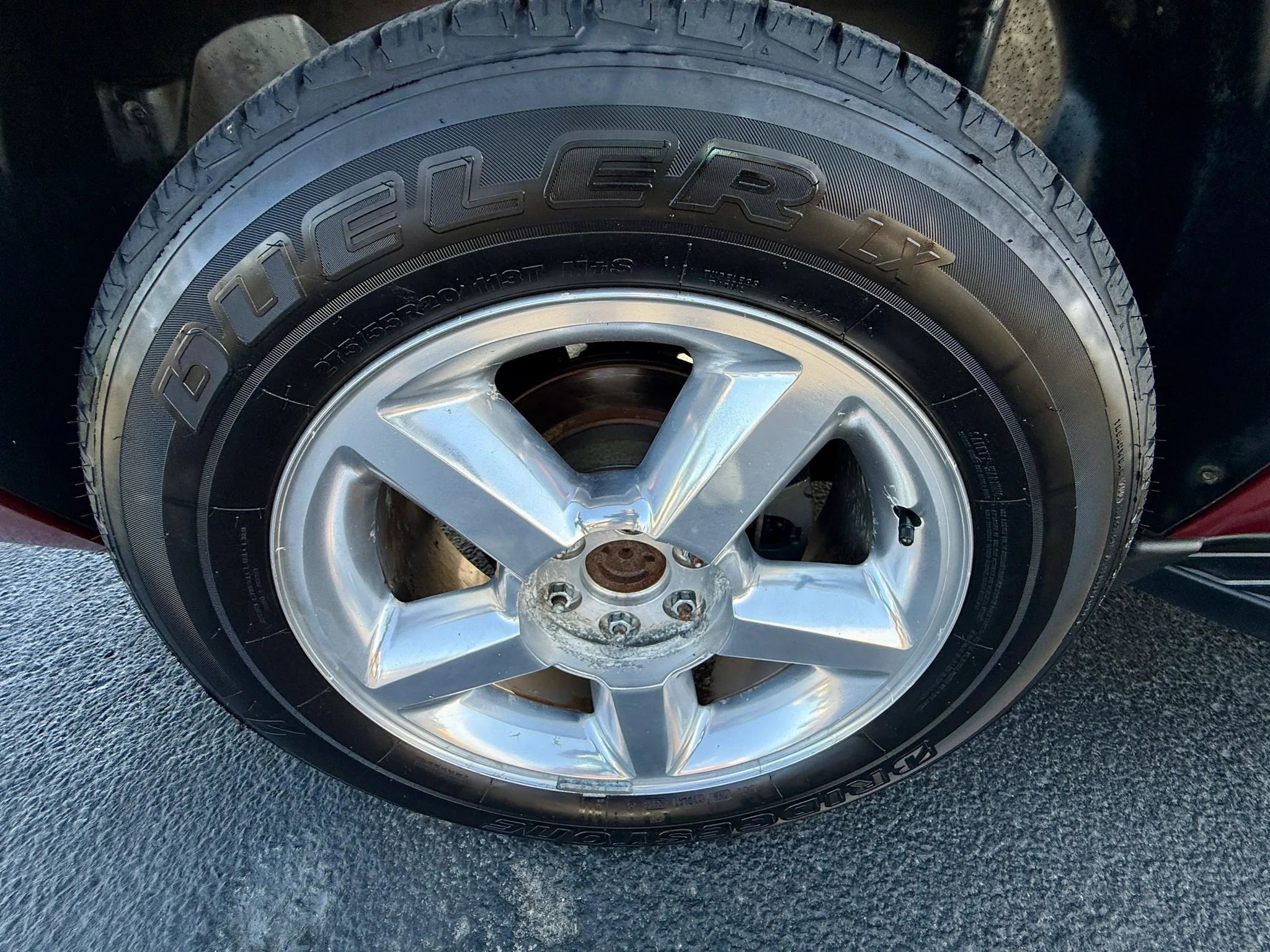 Used 2010 Chevrolet Suburban LTZ AWD/4WD image 23