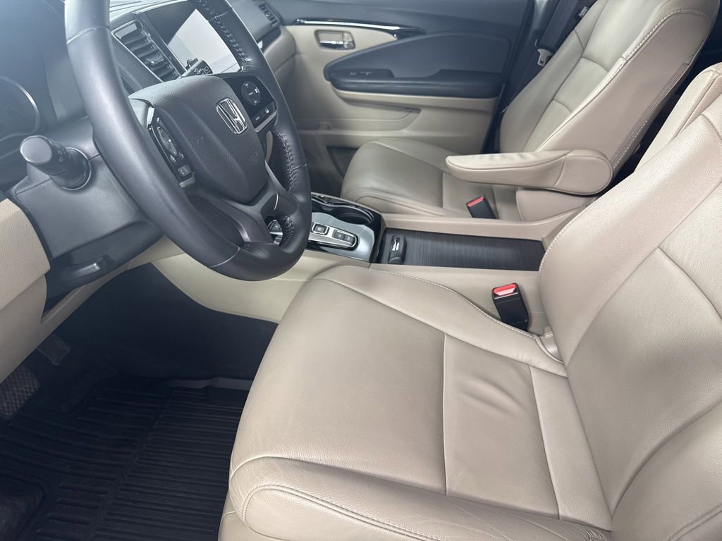 Used 2020 Honda Pilot Touring image 14