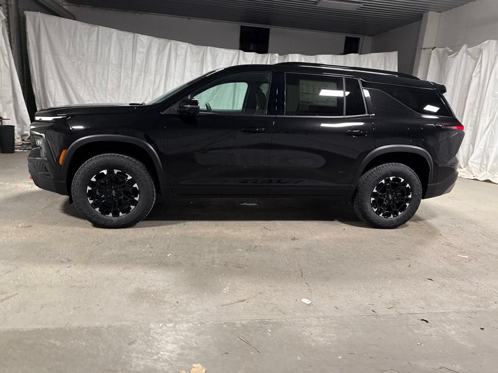 New 2027 Chevrolet Traverse Z71 w/ Enhanced Driving Package AWD/4WD image 4