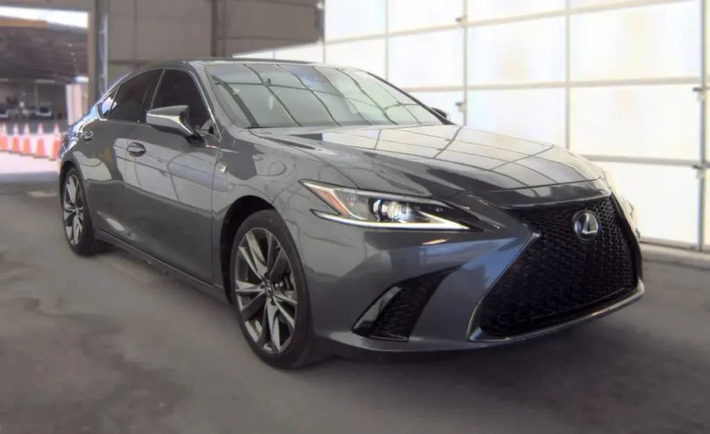 Used 2021 Lexus ES 350 F Sport w/ Protection Package (P3) FWD image 4