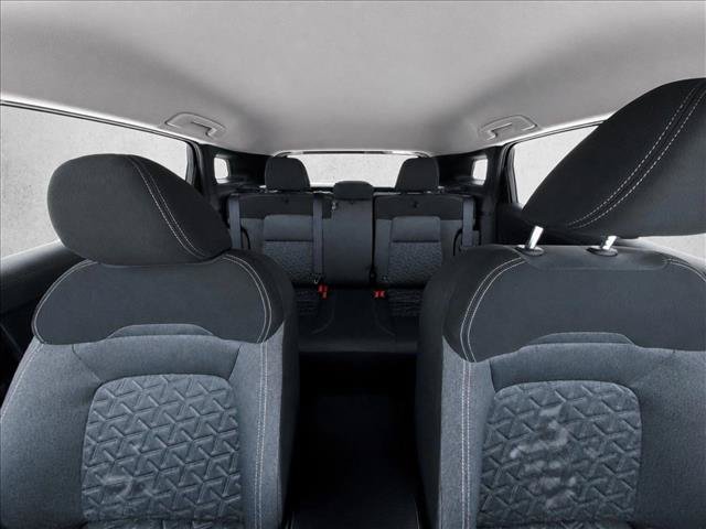 Used 2025 Nissan Kicks SV FWD image 19