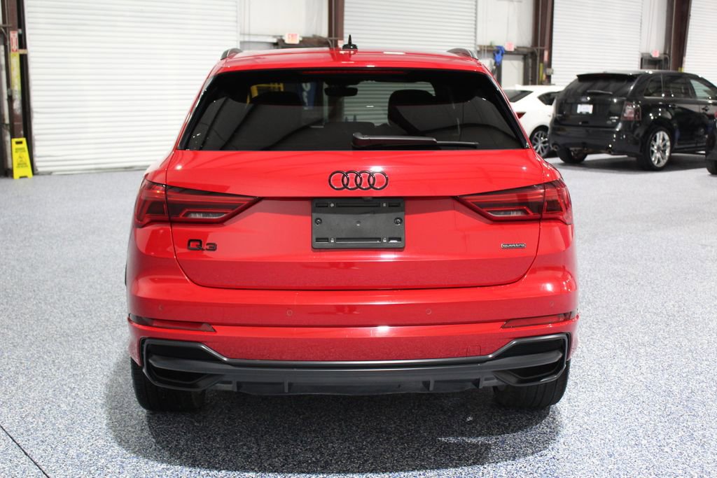 Used 2022 Audi Q3 2.0T Premium Plus w/ Premium Plus Package image 7