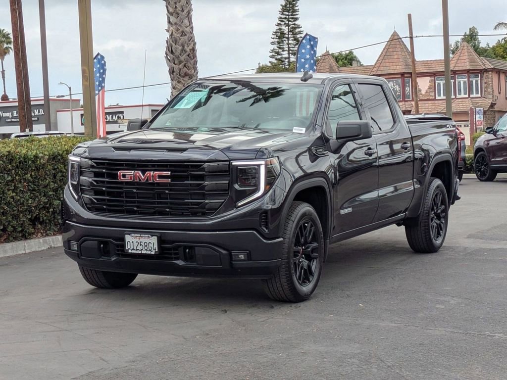 Used 2025 GMC Sierra 1500 Elevation image 3