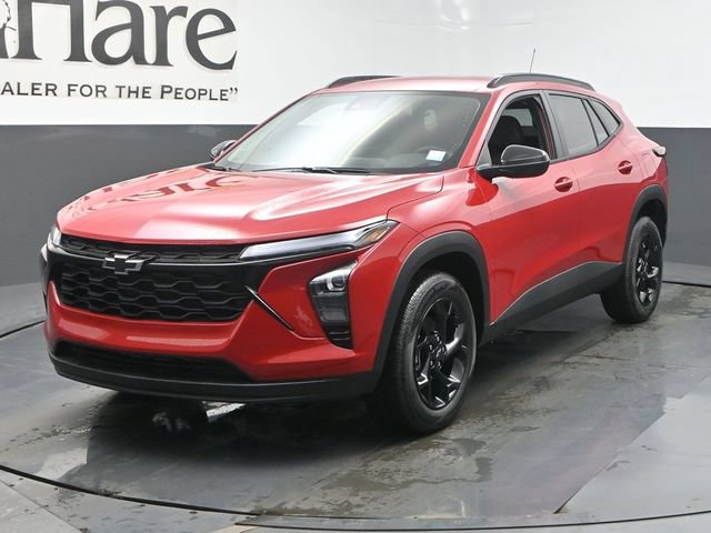New 2026 Chevrolet Trax LT w/ Midnight Edition FWD image 7