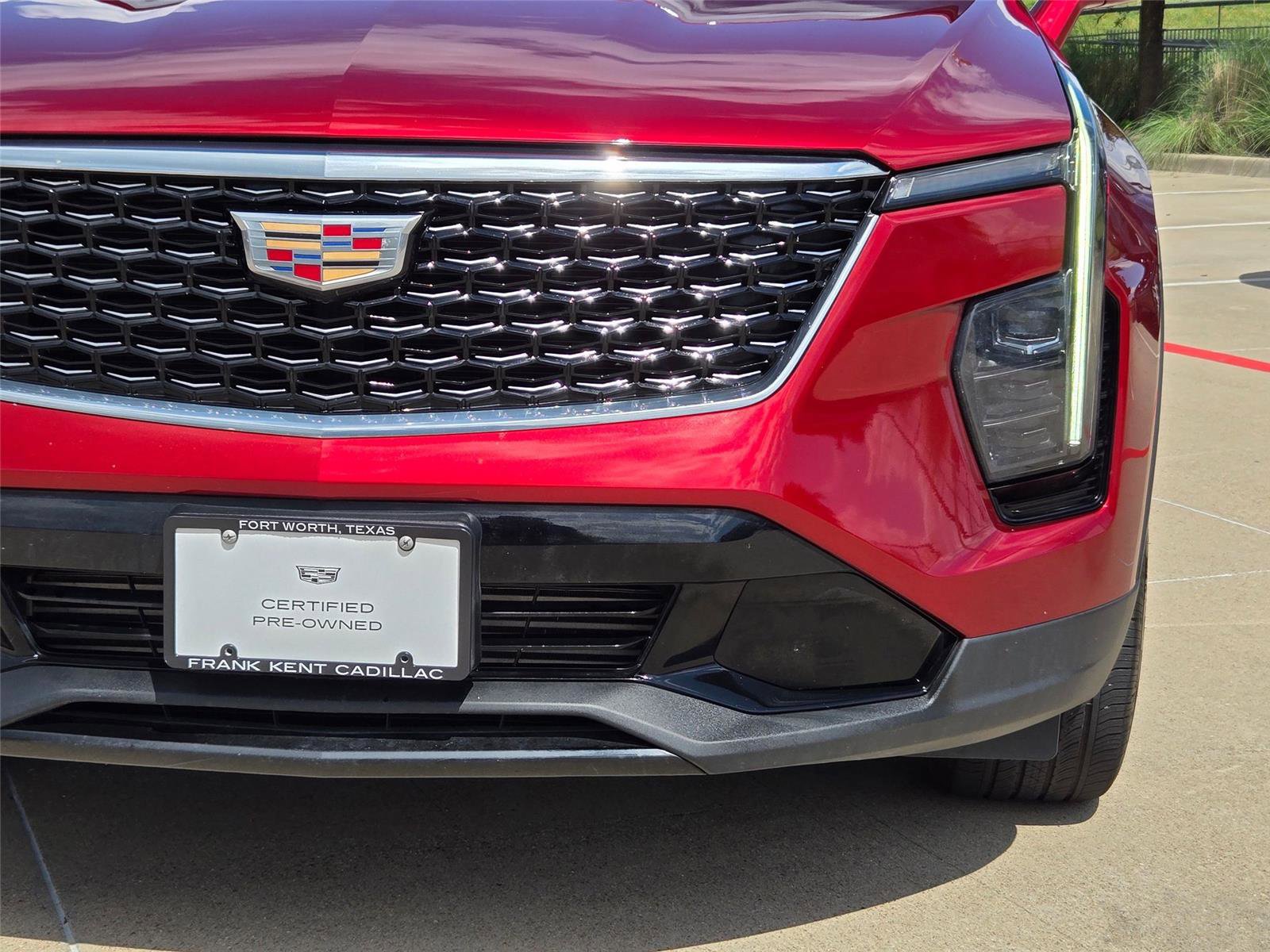 Used 2024 Cadillac XT4 Premium Luxury w/ Cold Weather Package FWD image 6