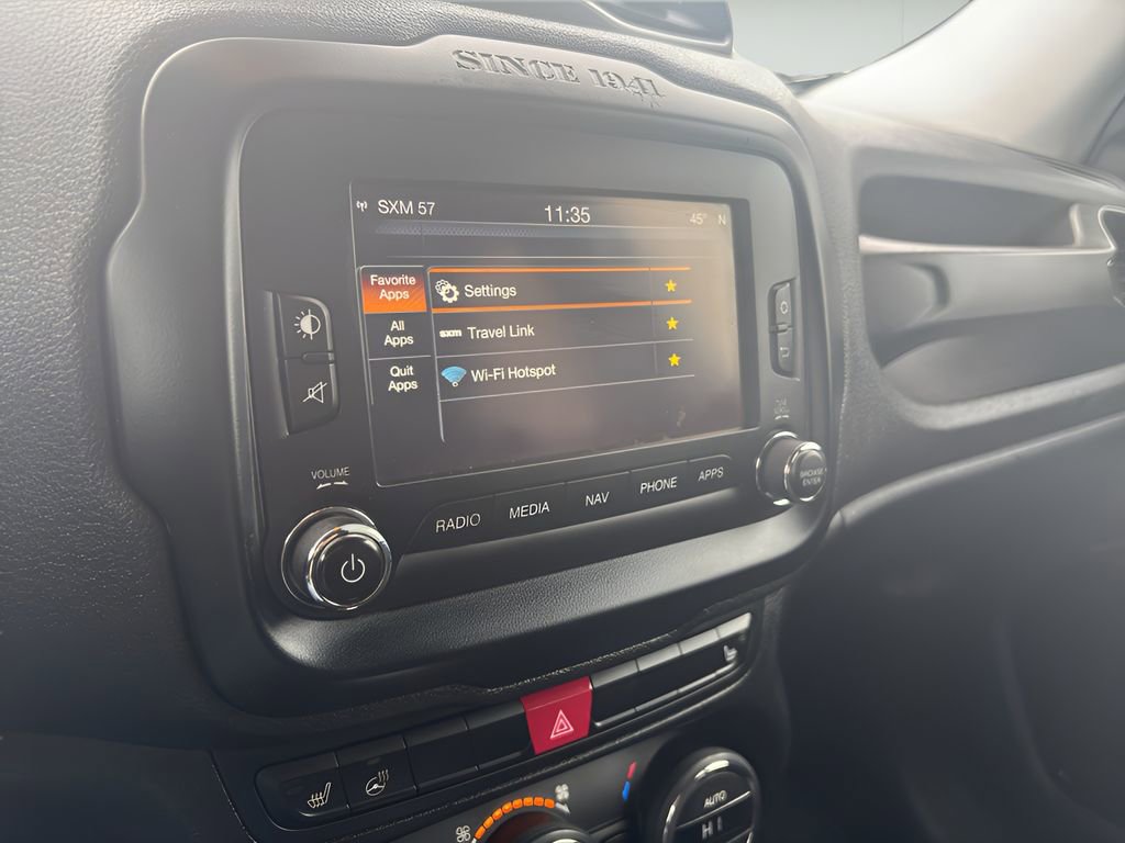 Used 2017 Jeep Renegade Altitude AWD/4WD image 19