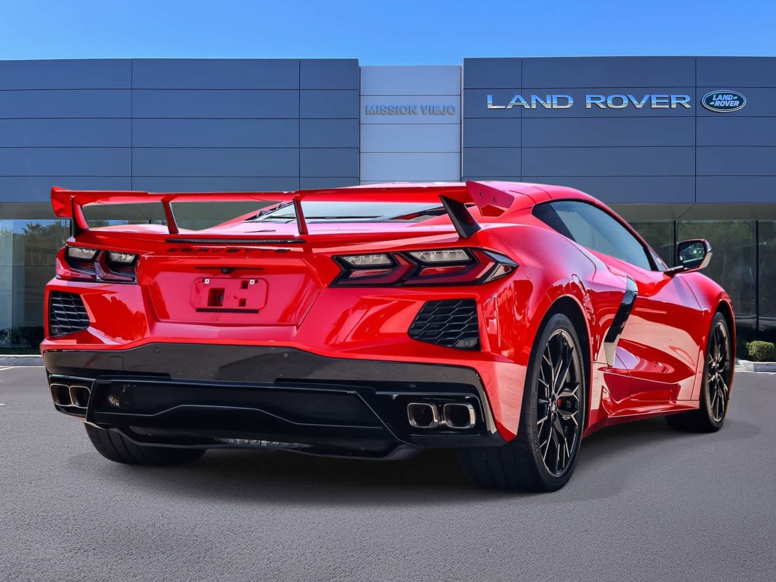 Used 2023 Chevrolet Corvette Stingray Coupe w/ Z51 Performance Package RWD image 4