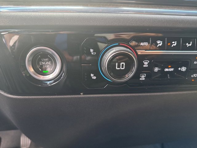 Used 2023 Chevrolet Silverado 1500 LT image 22