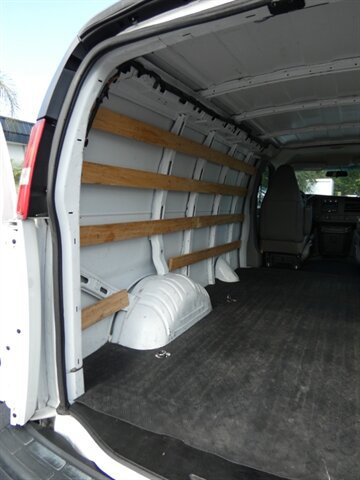 Used 2021 Chevrolet Express 2500 w/ Driver Convenience Package RWD image 14