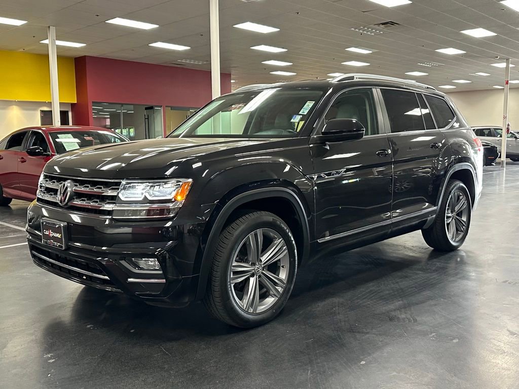 Used 2021 Volkswagen Atlas SE w/ Panoramic Sunroof Package FWD image 3