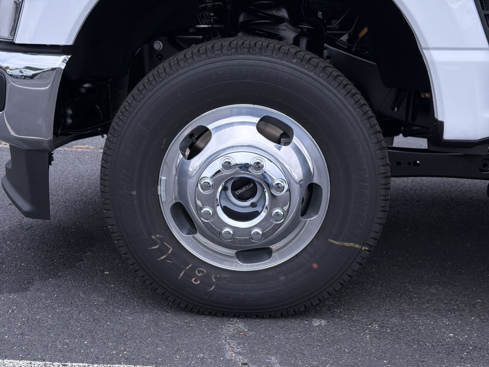New 2027 Ford F350 XL AWD/4WD image 16
