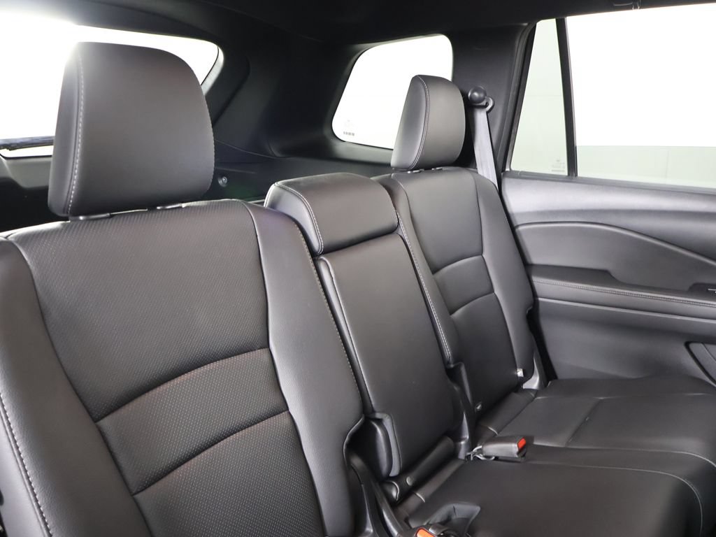Used 2023 Honda Passport EX-L image 33