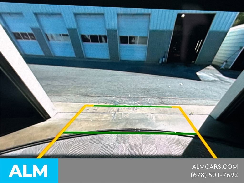 Used 2025 Volkswagen Atlas SE FWD image 34