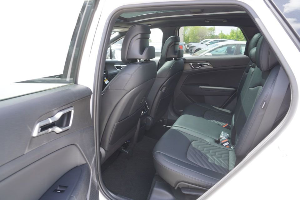 New 2026 Kia Sportage X-Line w/ X-Line Technology Package image 11
