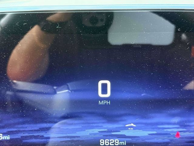Used 2026 Chevrolet Equinox LT FWD image 21