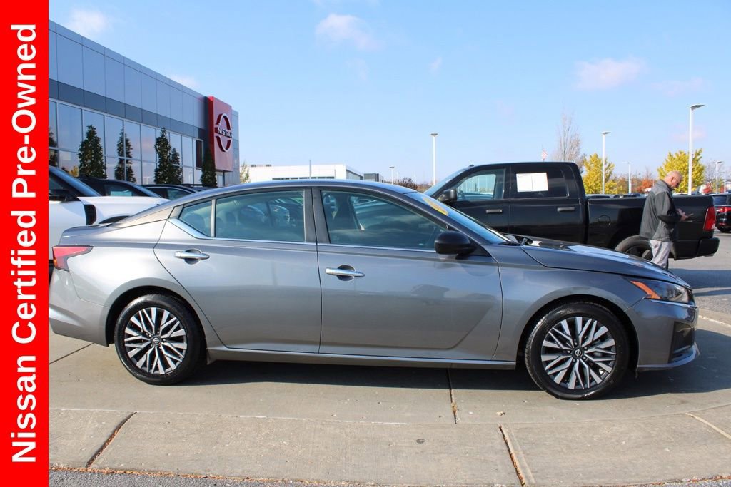 Certified 2024 Nissan Altima 2.5 SV image 6