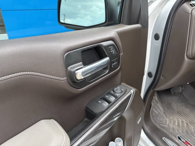 Used 2021 Chevrolet Silverado 1500 LTZ w/ LTZ Premium Package AWD/4WD image 7