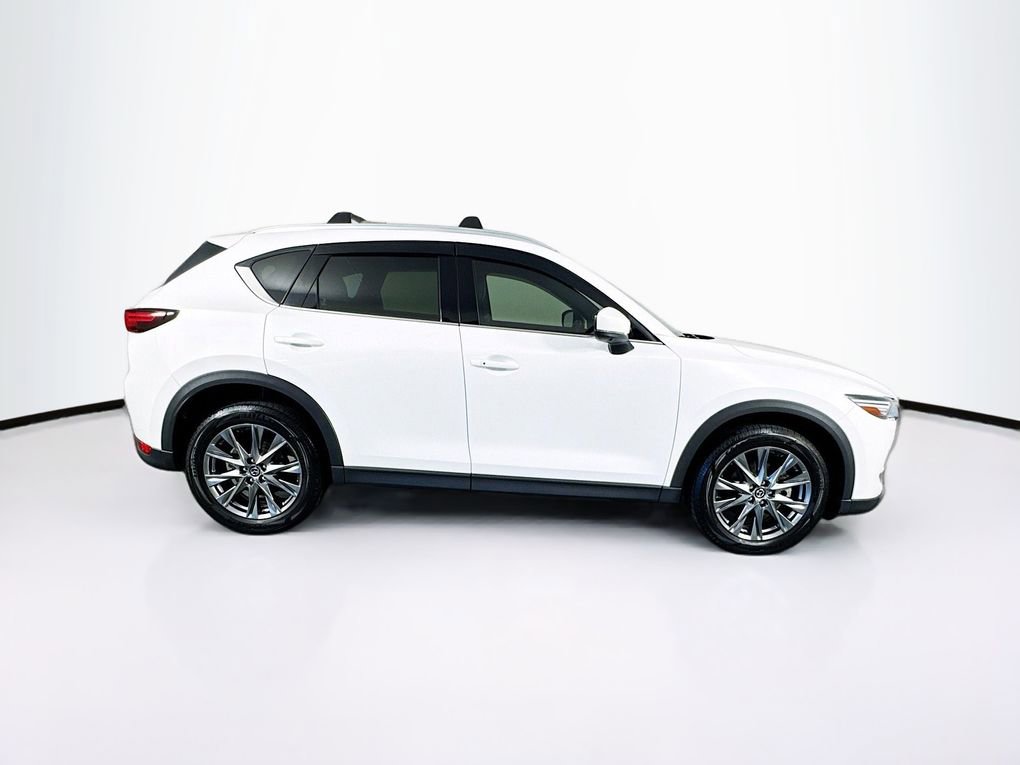 Used 2021 MAZDA CX-5 Signature image 11