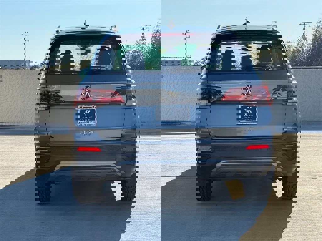 Used 2023 Volkswagen Taos S w/ IQ Drive S Package image 7