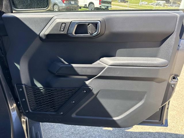 New 2025 Ford Bronco 4-Door image 15