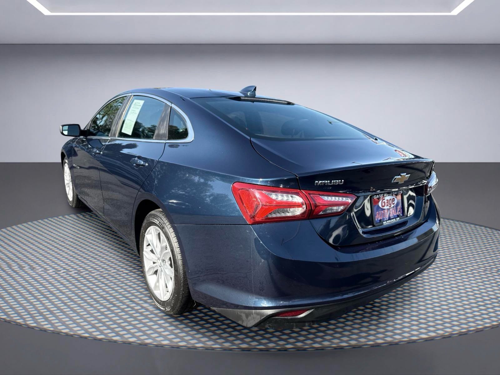 Used 2020 Chevrolet Malibu LT FWD image 4