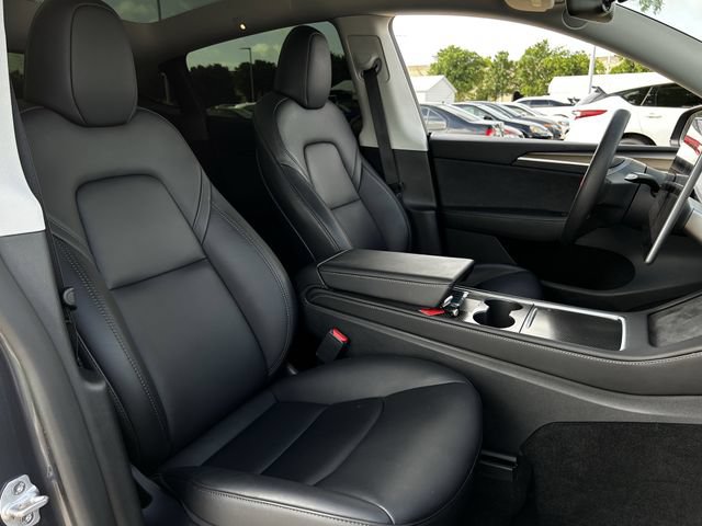 Used 2023 Tesla Model Y Long Range AWD/4WD image 27