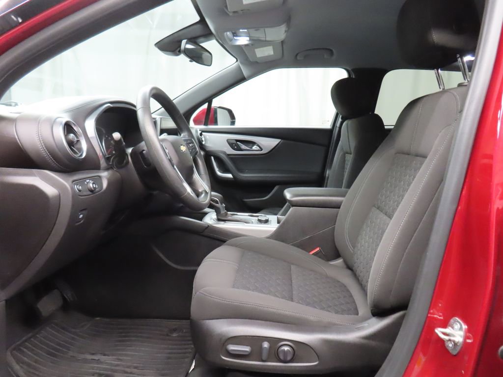Used 2021 Chevrolet Blazer LT w/ LPO, Black Accent Package AWD/4WD image 9