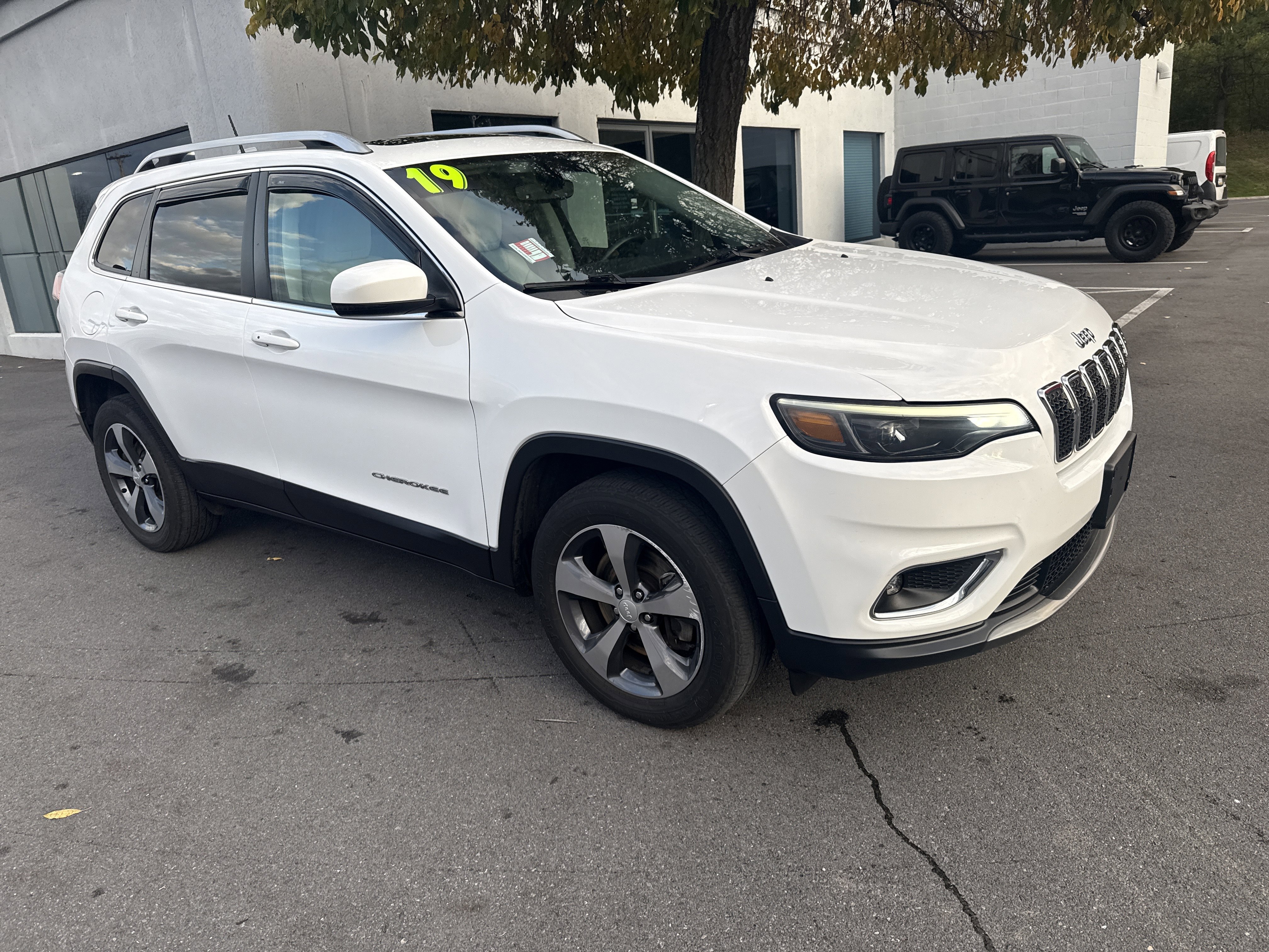 Used 2019 Jeep Cherokee Limited