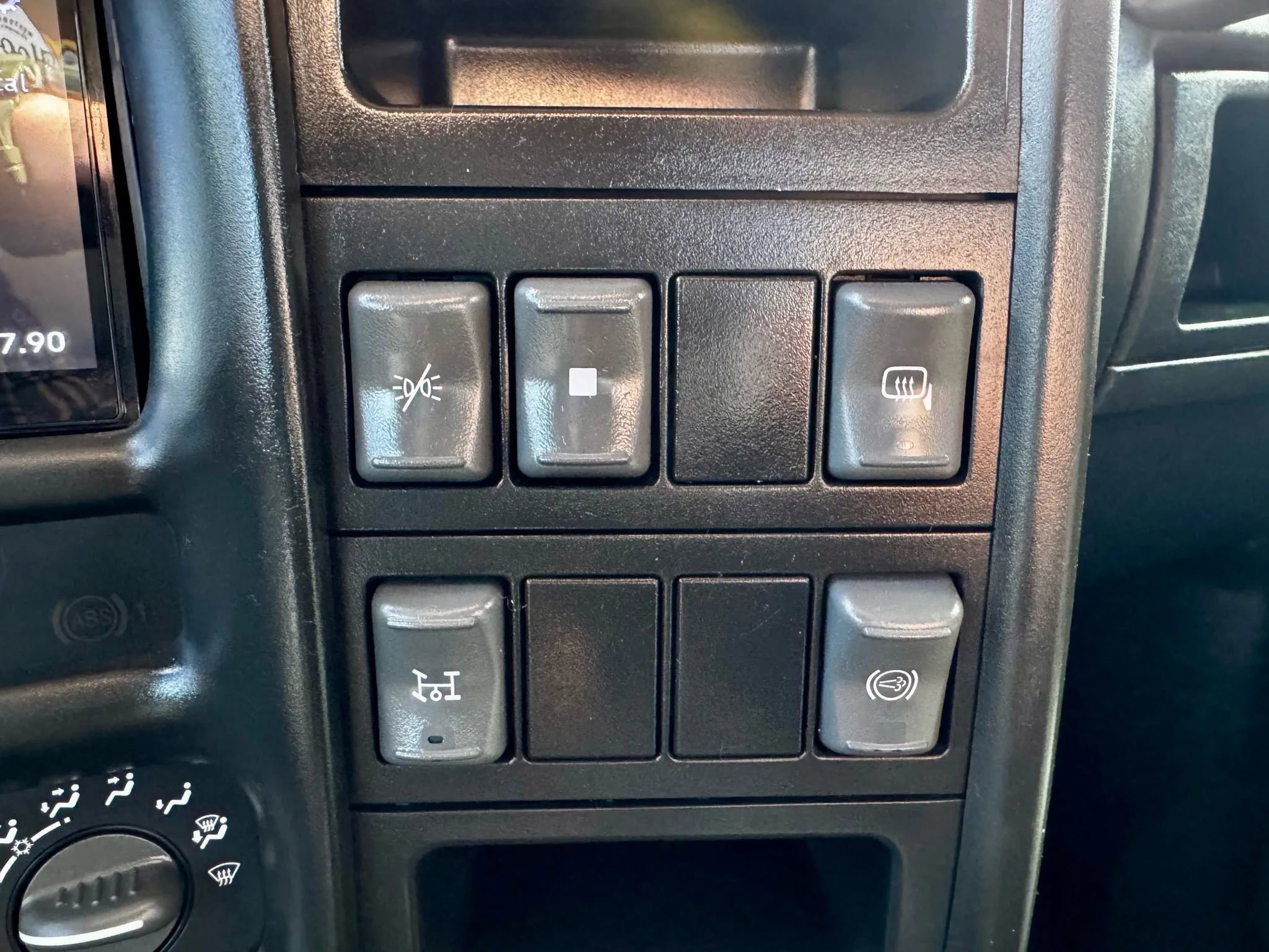 Used 2006 GMC TopKick C4500 2WD Crew Cab image 12