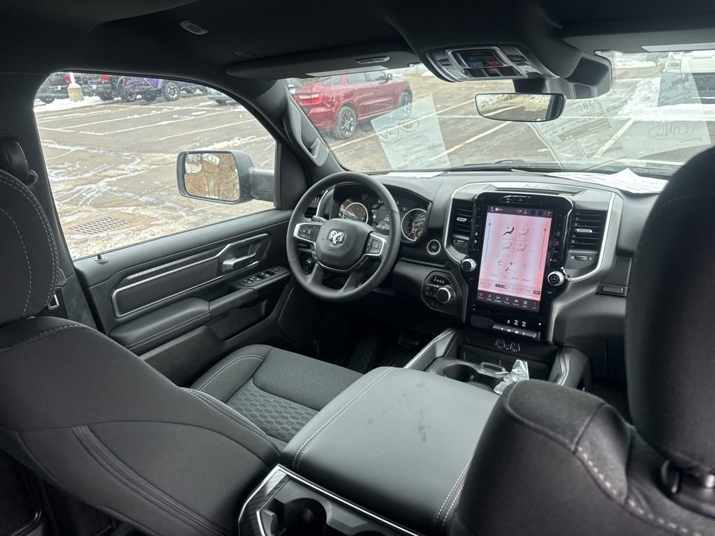 New 2026 RAM 1500 4x4 Crew Cab image 47