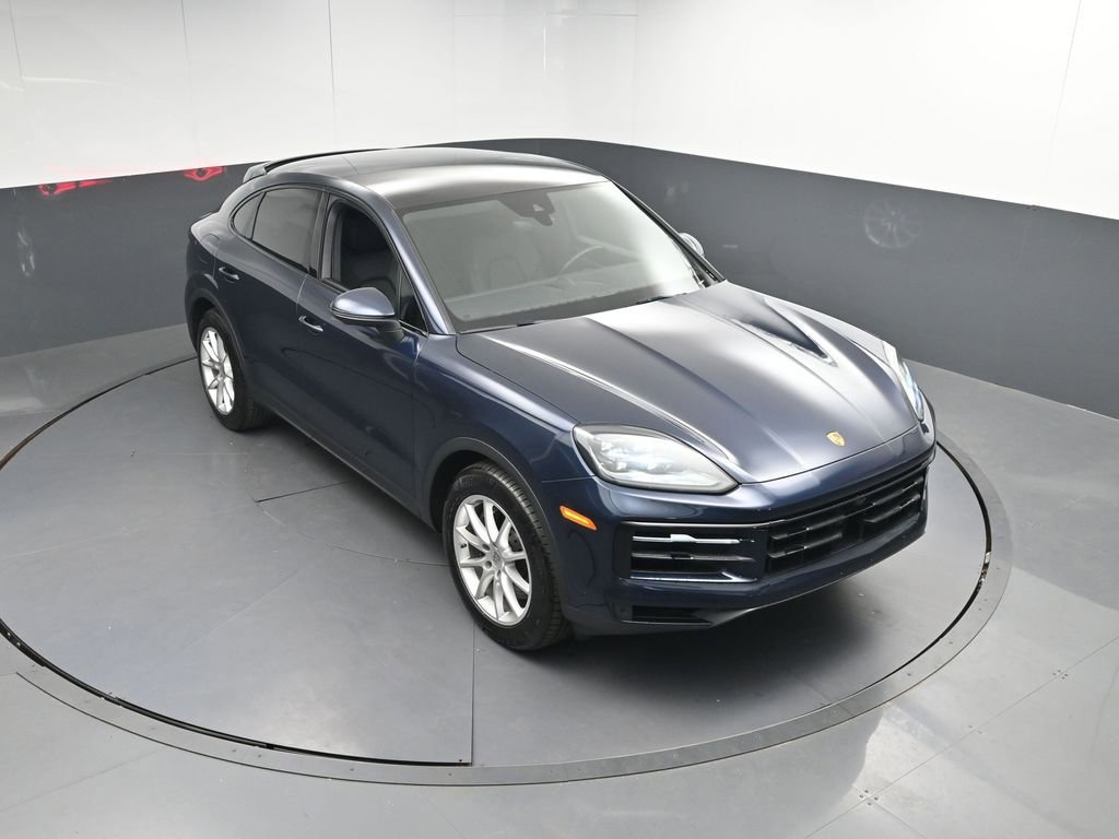 Certified 2024 Porsche Cayenne Coupe image 40