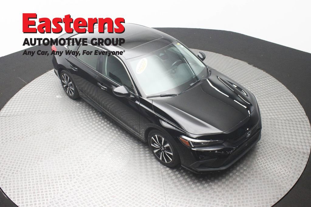 Used 2022 Honda Civic EX image 3