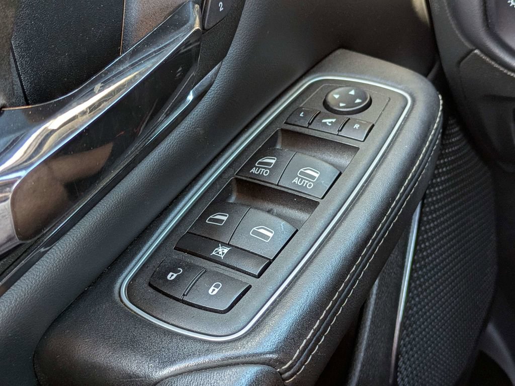 Used 2023 RAM 1500 Limited AWD/4WD image 25
