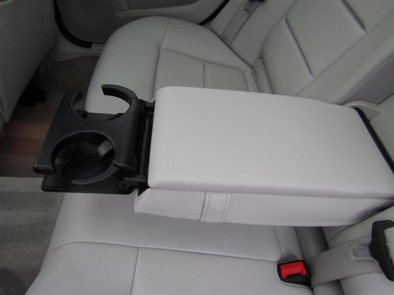 Used 2015 Mercedes-Benz E 350 Sedan w/ Premium 1 Package image 31