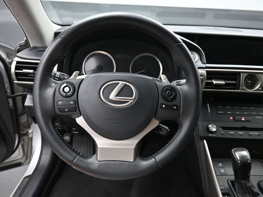 Used 2015 Lexus IS 250 AWD w/ Luxury Package image 17