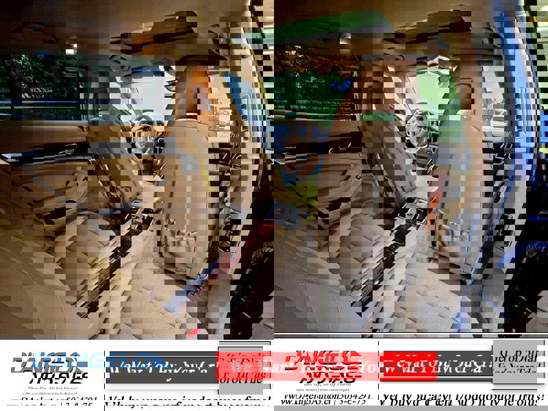 Used 2012 Porsche Panamera w/ Premium Pkg image 34