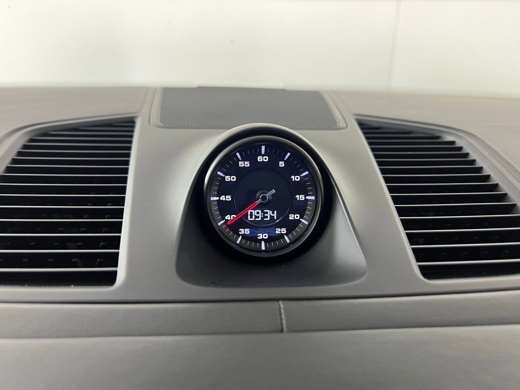 Certified 2023 Porsche Cayenne GTS image 34