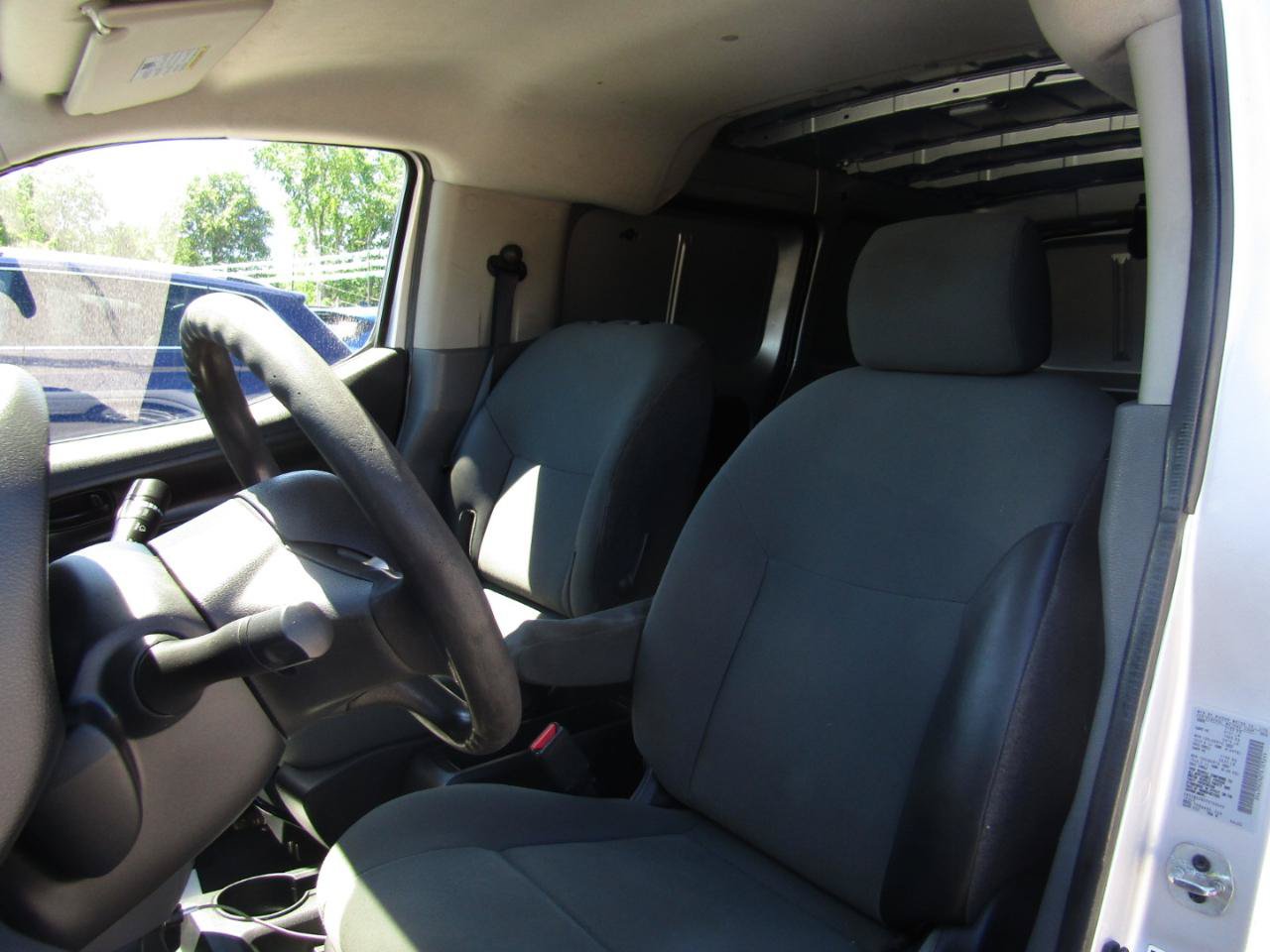 Used 2015 Chevrolet City Express LT w/ Technology Package FWD image 12